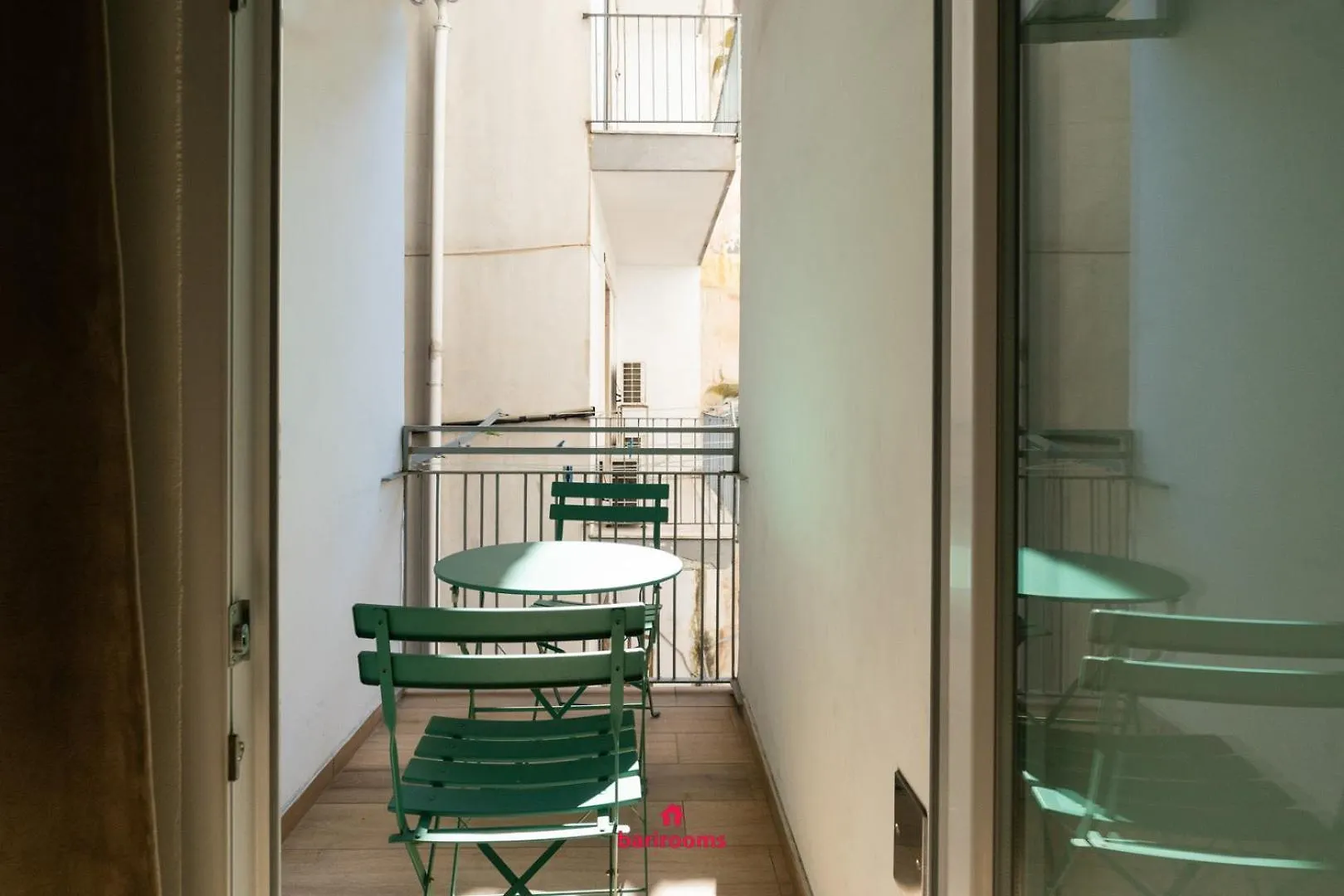 Barirooms - Picca 24 Apartment