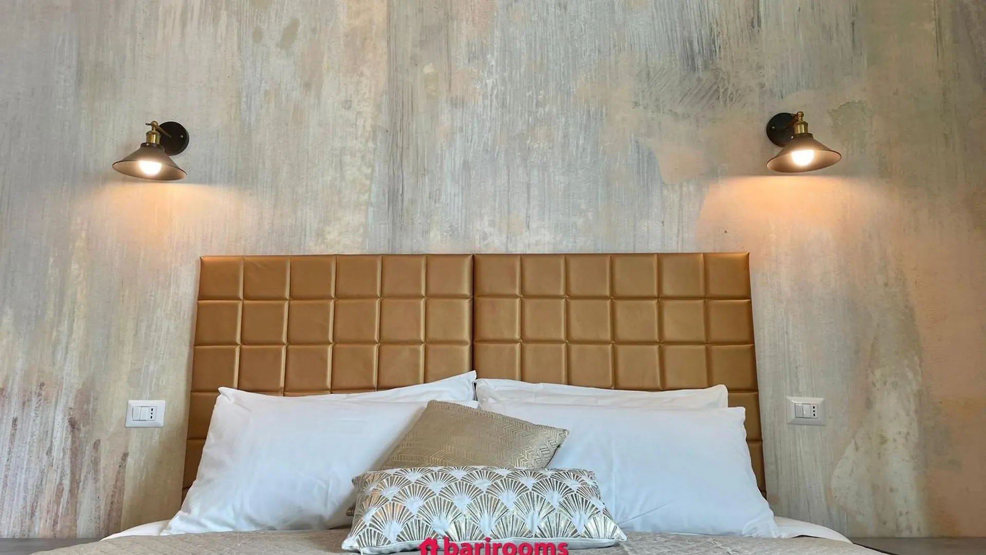 Apartment Barirooms - Picca 24